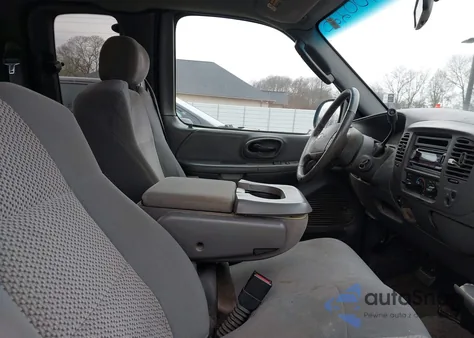 2002 Ford F-150 Xl/Xlt z USA, uszkodzony, nr VIN 1FTRX172X2KE29475